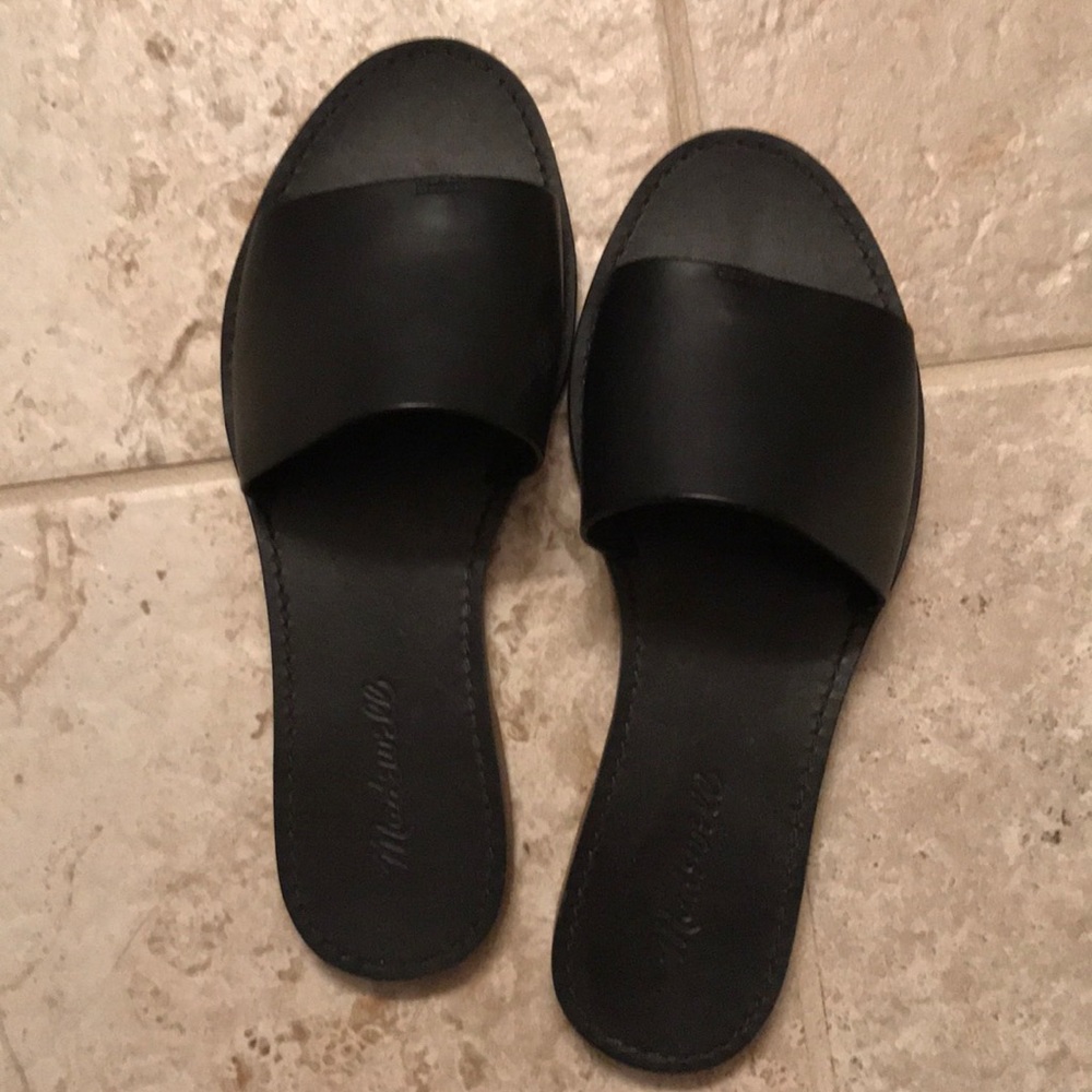 Black Madewell slides.
